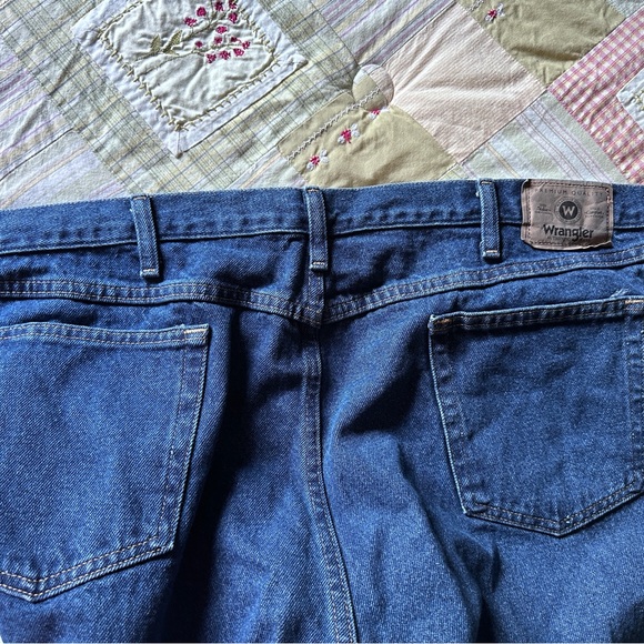 Wrangler‎ Men’s 46x30 Blue Relaxed Fit Jeans - Picture 8 of 8